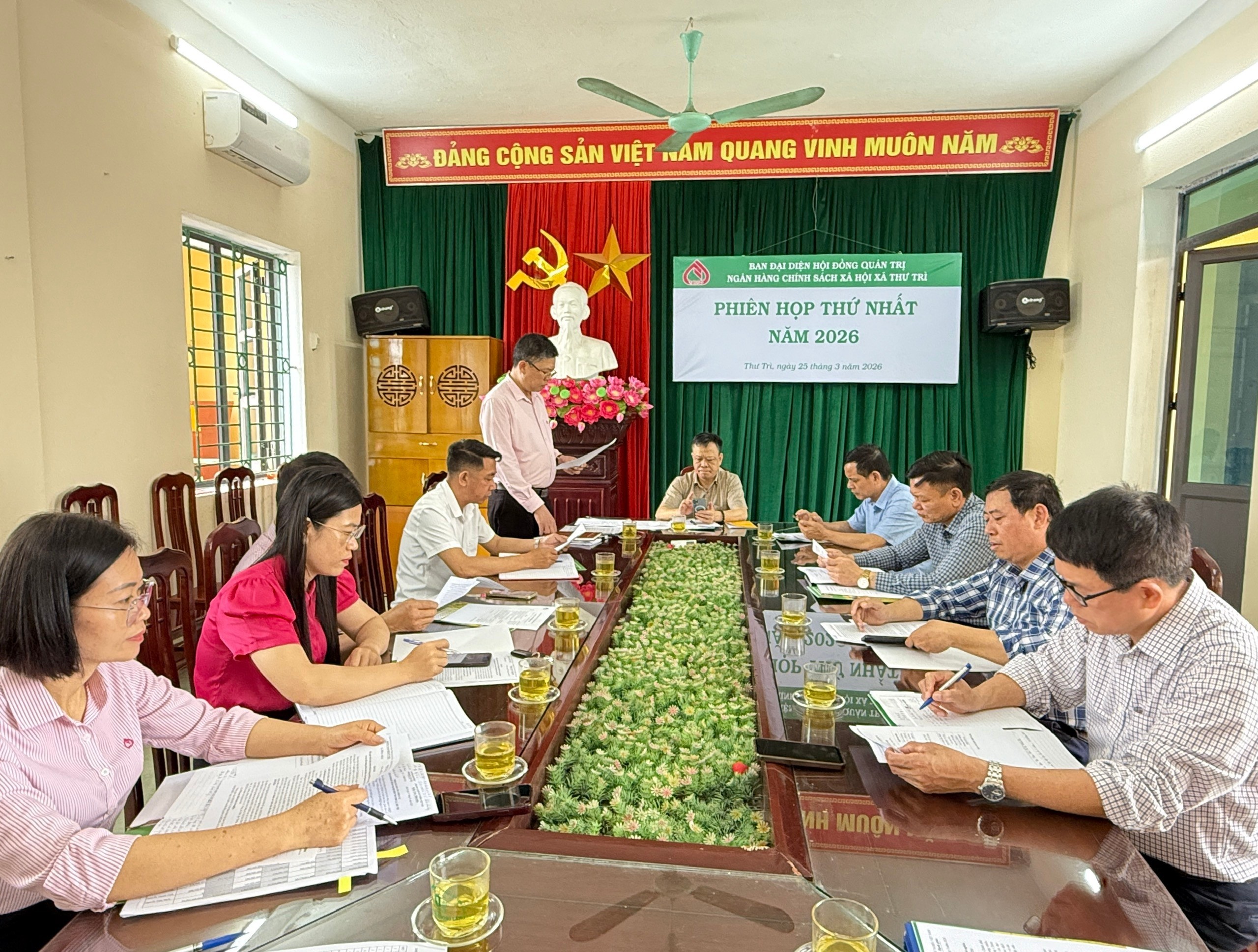 PHIÊN HỌP THỨ NHẤT CỦA BAN ĐẠI DIỆN HỘI ĐỒNG QUẢN TRỊ NGÂN HÀNG CHÍNH SÁCH XÃ HỘI XÃ THƯ TRÌ