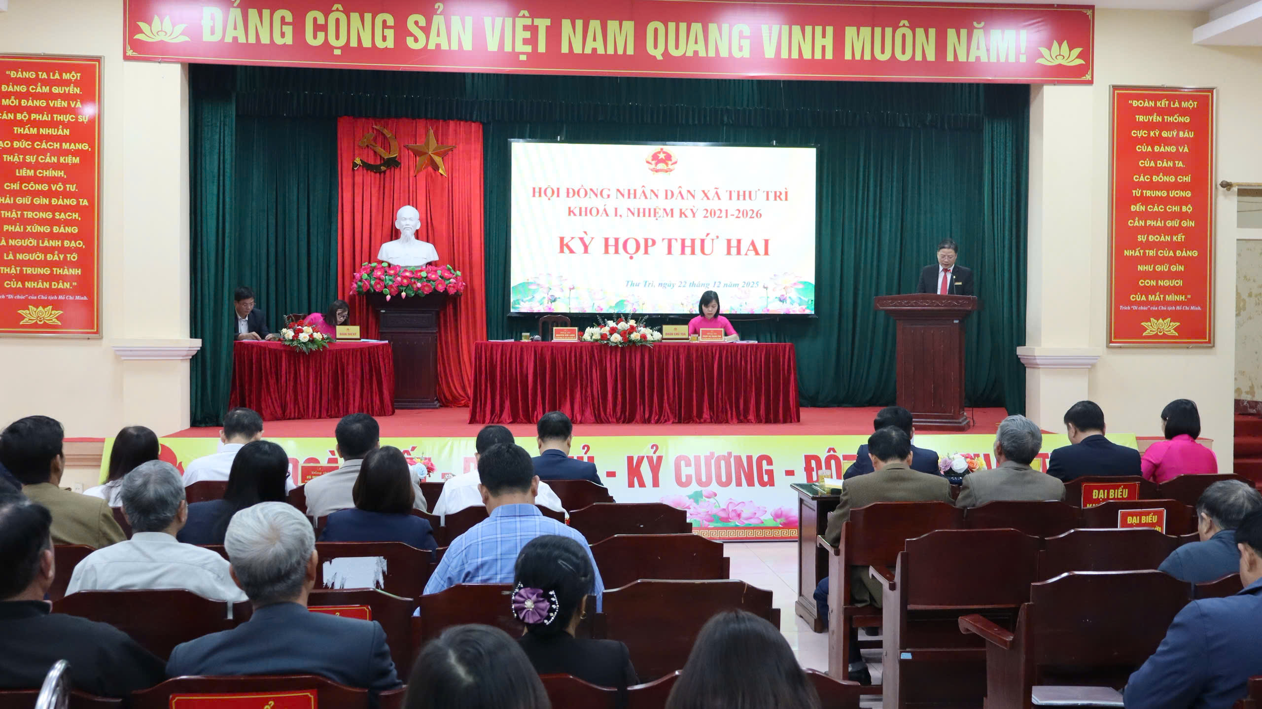 Thư Trì tổ chức thành công Kỳ họp thứ Hai, Hội đồng nhân dân xã khóa I, nhiệm kỳ 2021 - 2026