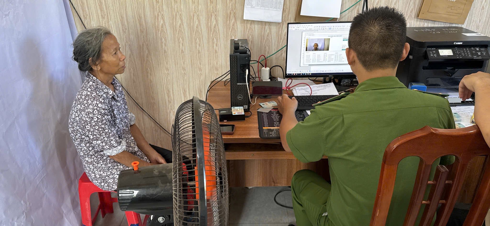 Thư Trì triển khai cấp tài khoản định danh điện tử mức 2
