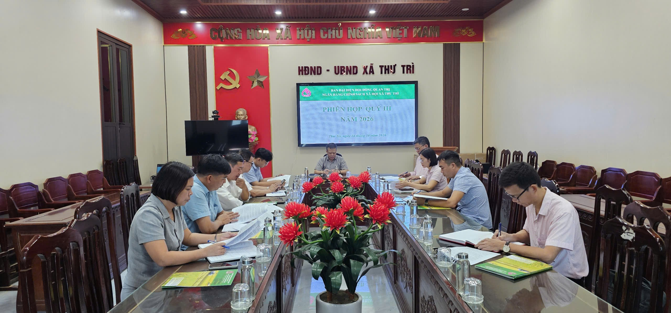 PHIÊN HỌP QUÝ III  BAN ĐẠI DIỆN HỘI ĐỒNG QUẢN TRỊ NGÂN HÀNG CHÍNH SÁCH XÃ HỘI XÃ THƯ TRÌ